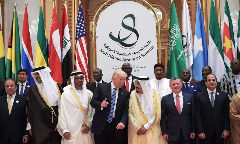 پیام ترامپ به رهبران عربی: جهان عرب مرده است!