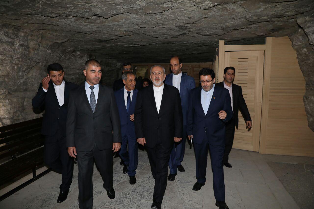 ظریف از مرکز درمانی دوزداق در نخجوان دیدار کرد+عکس