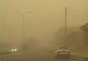 سرعت طوفان در زابل به ۹۴ کیلومتر بر ساعت رسید