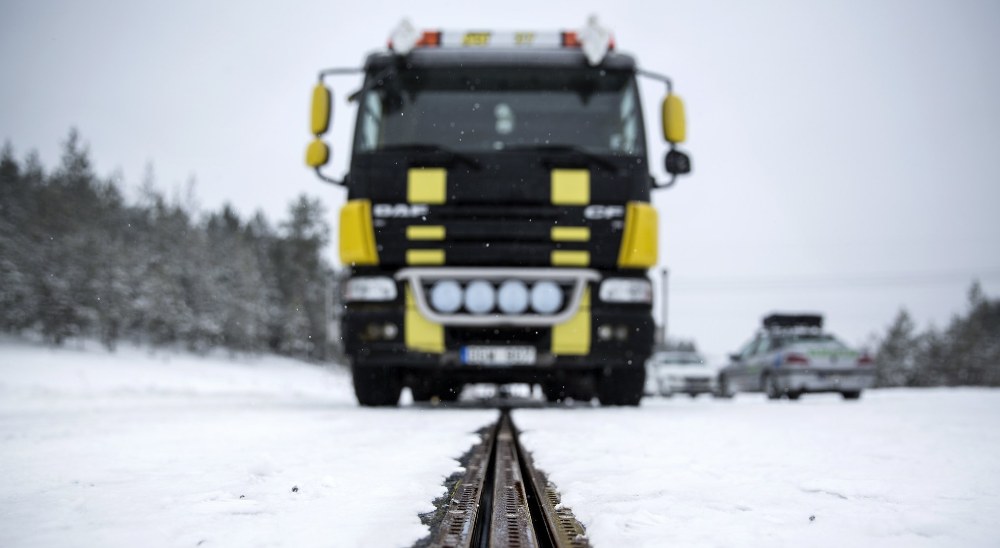 گشایش اولین جاده الکتریکی در سوئد گشایش اولین جاده الکتریکی در سوئد