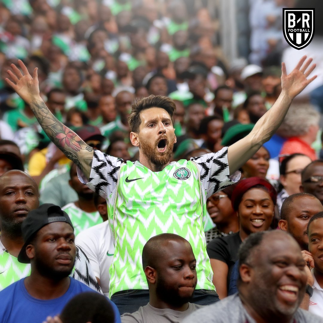 مسی پیراهن نیجریه را به تن کرد!