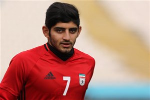 جنجال بزرگ تراکتورعلیه پرسپولیس:ترابی بازیکن ماست! جنجال بزرگ تراکتورعلیه پرسپولیس:ترابی بازیکن ماست!
