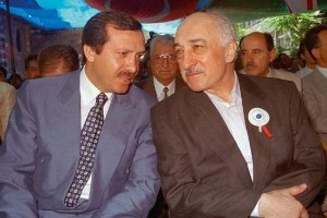 پناهندگی 300 دیپلمات ترکیهای در 2 سال گذشته