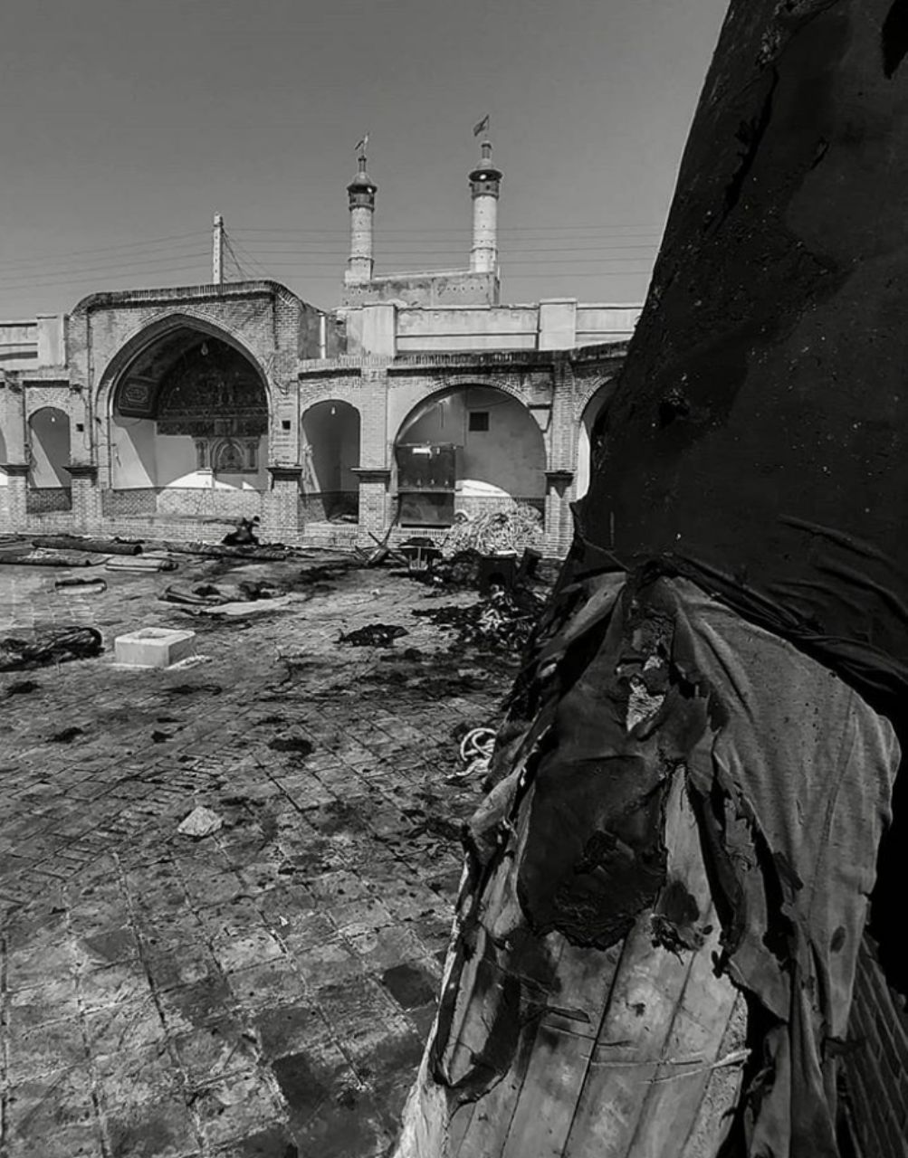 آتش سوزی در حسینیه قنادهای سبزوار آتش سوزی در حسینیه قنادهای سبزوار