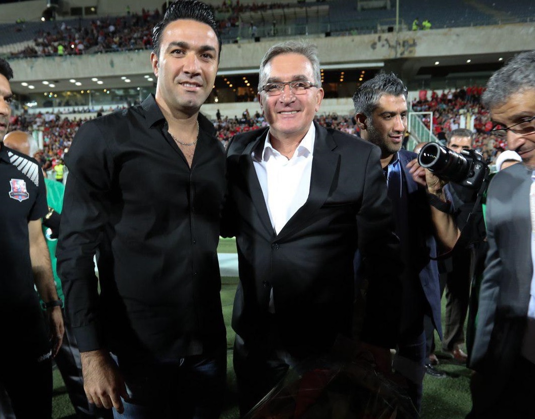 پرسپولیس از نکونام و نساجی شکایت میکند پرسپولیس از نکونام و نساجی شکایت میکند