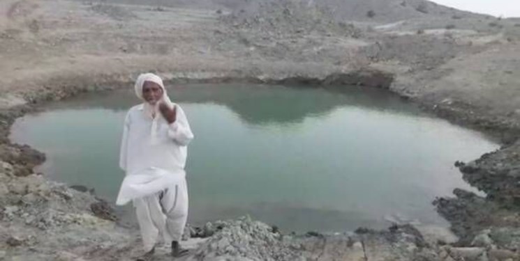 چهار دختر جوان در گودال آب غرق شدند چهار دختر جوان در گودال آب غرق شدند