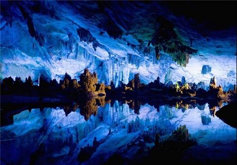 تصاویر: مناظر شگفت‌انگیز از غارهای جهان 