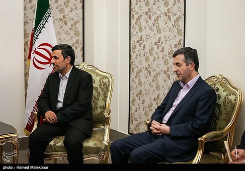 محمود احمدی نژاد رئیس جمهور سابق و مشایی