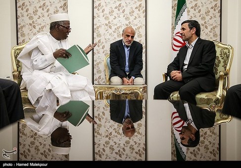 دیدار فرستاده ویژه رئیس جمهور نیجر با محمود احمدی نژاد رئیس جمهور سابق