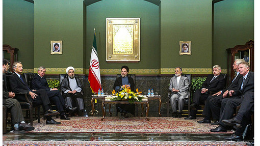 مذاکرات سعدآباد با حضور سه وزیر اروپایی در مهر ماه 1382. این گفت و گوها به دور شدن پرونده اتمی ایران از شورای امنیت سازمان ملل و کاهش احتمال حمله نظامی به ایران در آن مقطع منجر شد.