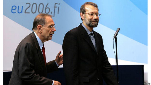علی لاریجانی، مسئول ارشد پرونده اتمی ایران در اوایل دوره ریاست جمهوری آقای احمدی نژاد شد.