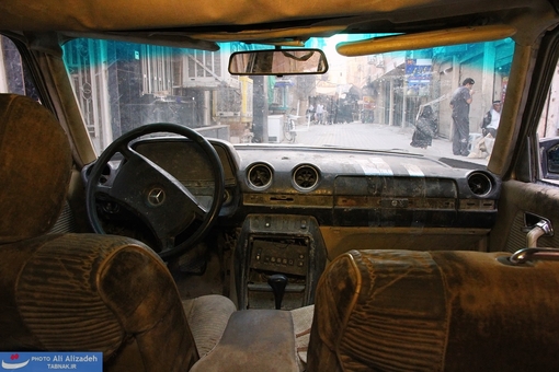 خودروی بجای مانده از حمله آمریکا به عراق