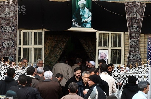 اولین سالگرد مرحوم آیت‌ الله مجتبی تهرانی در مسجد جامع بازار تهران
