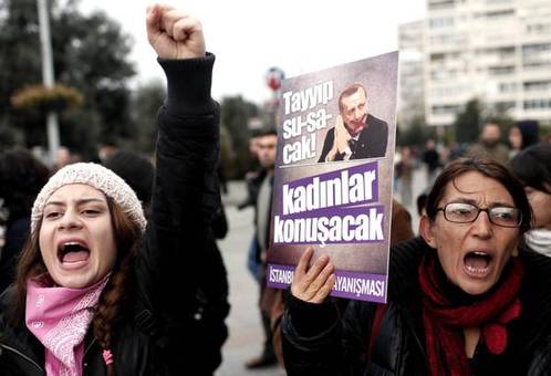 تظاهرات مردم ترکیه علیه دولت در پی افشای فساد اعضای حکومت- ANSA
