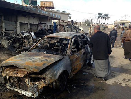 بر اثر انفجار خودوری بمب گذاری شده در استان دیاله عراق واقع در شرق این کشور، ۱۵ تن کشته و ۲۷ تن دیگر نیز زخمی شدند-aljazeera
