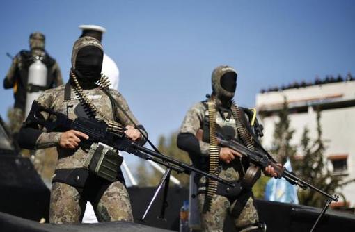 نیروهای حفاظت حماس در فلسطین، مسولیت تأمین امنیت یک مراسم فارغ التحصیلی را به عهده دارد/Received
