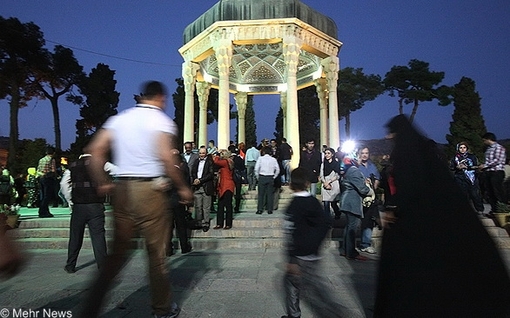 مراسم تحویل سال ۱۳۹۳ در حافظیه شیراز