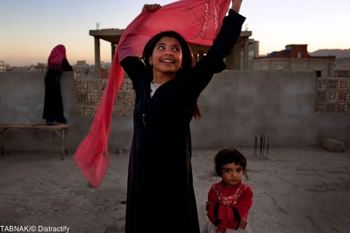 دخترک ۱۰ ساله یمنی پس از جدایی از همسرش که به اجبار به ازدواج با وی تن داده بوده است