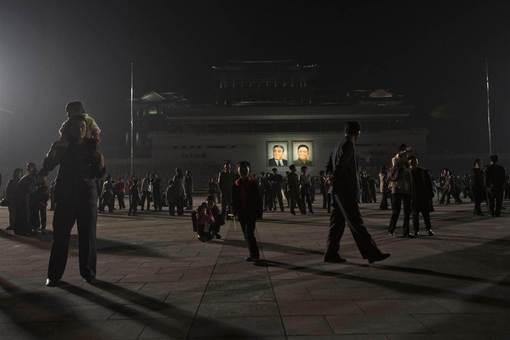 مراسم سالگرد تولد رهبر فقید کره شمالی در پیونگ یانگ/AP