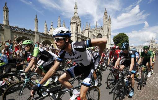 مرحله سوم مسابقات توردوفرانس به مسافت ۱۱۵ کیلومتر از کمبریج آغاز شد و در لندن به پایان رسید./Reuters
