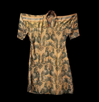 لباس ابریشمی، ایران یا چین، 1000 تا 1100 هجری شمسی،