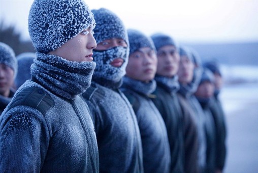 تصاویر سربازان چینی در دمای زیر انجماد
