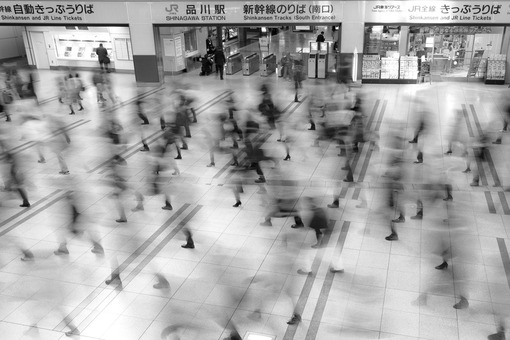 برنده لوح تقدیر بخش مکان. عنوان عکس: توکیو، ایستگاه مترو شیناگاوا. عکاس: Peter Franc