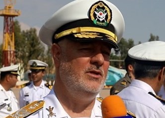 ايران تدشن قريبا سفينة حربية جديدة حاملة للمروحيات والمسيّرات