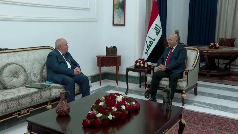 صالح يشدد على ضرورة إنهاء الأزمات القائمة في المنطقة العربية