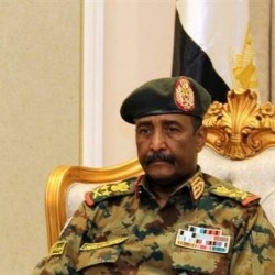 البرهان يزور موقع الاشتباكات بين قوات الأمن وخلية إرهابية جنوب الخرطوم