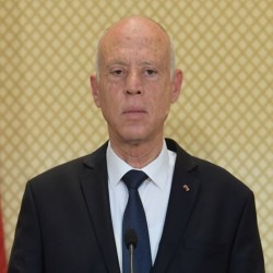 سعيد يكشف بالوثائق عن تمويل 3 أحزاب تونسية ويعلن عدم القبول بالمساس باستقلالية القضاء