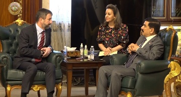 وزير الدفاع والسفير والملحق العسكري التشيكي في بغداد يبحثون مواضيع ذات الاهتمام المشترك