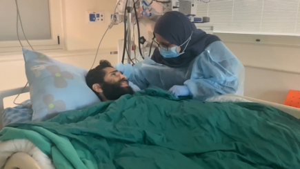 والد الأسير القواسمي: الاحتلال يضغط على المضربين عن الطعام رغم حالتهم الصحية