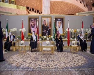 قمة مجلس التعاون الخليجي تؤكّد مبدأ حسن الجوار في العلاقات مع طهران