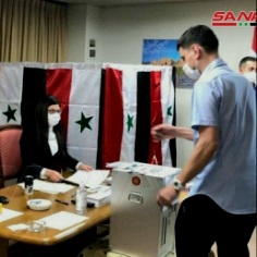 السوريون في الخارج يبدؤون الاقتراع بانتخابات رئاسة الجمهورية من مدينتي سيدني وملبورن الأستراليتين