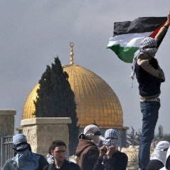تدعو الشعب الفلسطيني للانخراط في مواجهة الاحتلال في كلّ مكان