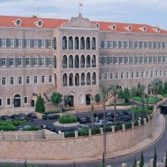 رئاسة مجلس الوزراء: لتشكيل حكومة جديدة تنهي الانقسام والدعوات لتفعيل الحكومة المستقيلة اعتراف بالفشل