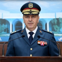 المجلس الأعلى للدفاع يتخذ قرارات لمعالجة الأوضاع الأمنية والمعيشية وأزمتي الدواء والمحروقات