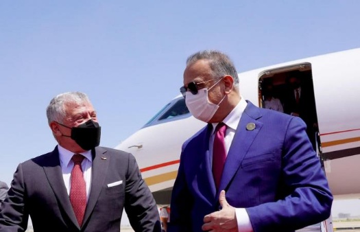 ملك الاردن يصل العراق للمشاركة بقمة بغداد والكاظمي يستقبله في المطار