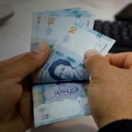 تونس..انطلاق صرف المساعدات المالية الاستثنائية للعائلات المعوزة