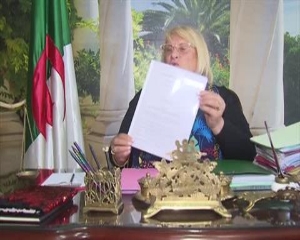 معركة قانونية بين الجزائر وفرنسا حول ملف التفجيرات النوويـة