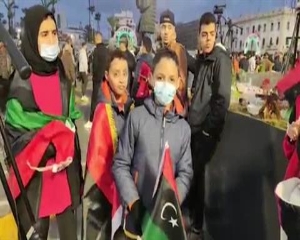 احتفالات في ذكرى انطلاق الثورة على وقع تصاعد الخلاف السياسي
