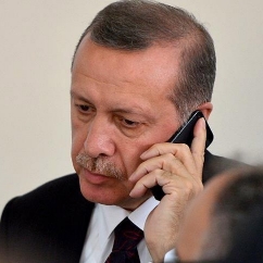 أردوغان يبحث هاتفيا مع علييف قضايا إقليمية لا سيما الأزمة الروسية الأوكرانية