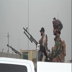 قوات الحشد الشعبي تواصل انتشارها على الطرق المؤدية الى مدينة الكاظمية لتأمين سلامة الزائرين