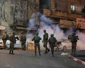 إصابة شقيقين برصاص مستوطن قرب حاجز في القدس المحتلة