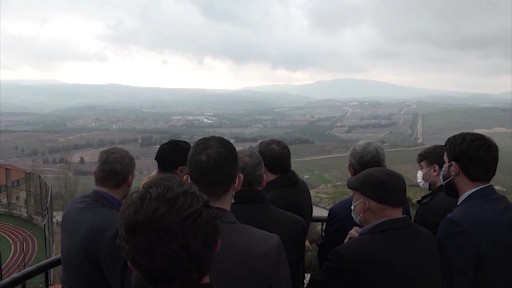 وزير الثقافة الإيراني يجول في جنوب لبنان