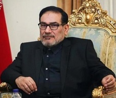 شمخاني: رفع الحظر بشكل استعراضي غير بناء للتوصل الى اتفاق