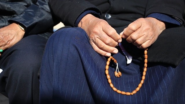 مهرجان جماهيري في مخيم اليرموك بدمشق إحياء ليوم الأرض الفلسطيني