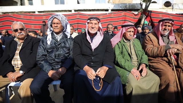 مهرجان جماهيري في مخيم اليرموك بدمشق إحياء ليوم الأرض الفلسطيني