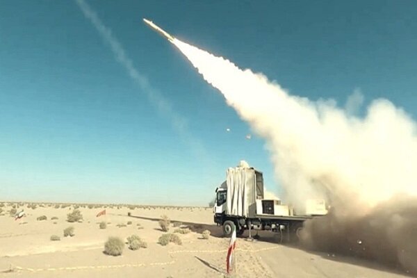 الحرس الثوري يستهدف مراكز استخبارات ومستودعات دعم عسكري أمريكية ومجمع صناعات إسرائيلية